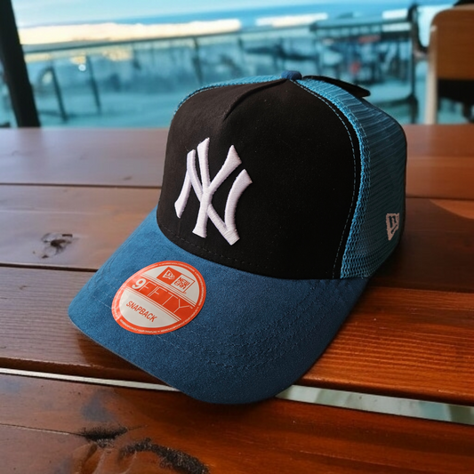 Casquette New York noir bleu
